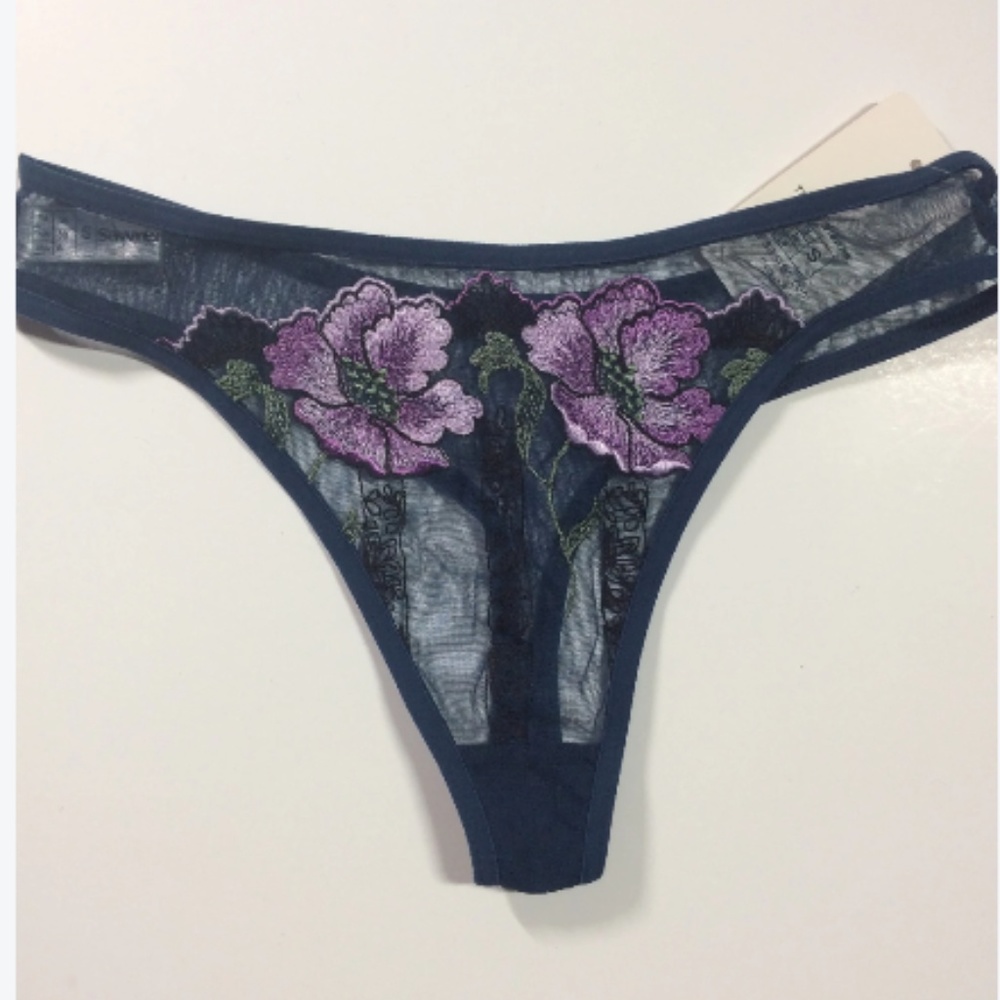Gianna G-String (Sawren Lingerie)